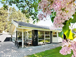 Holiday Home Hybenvænget